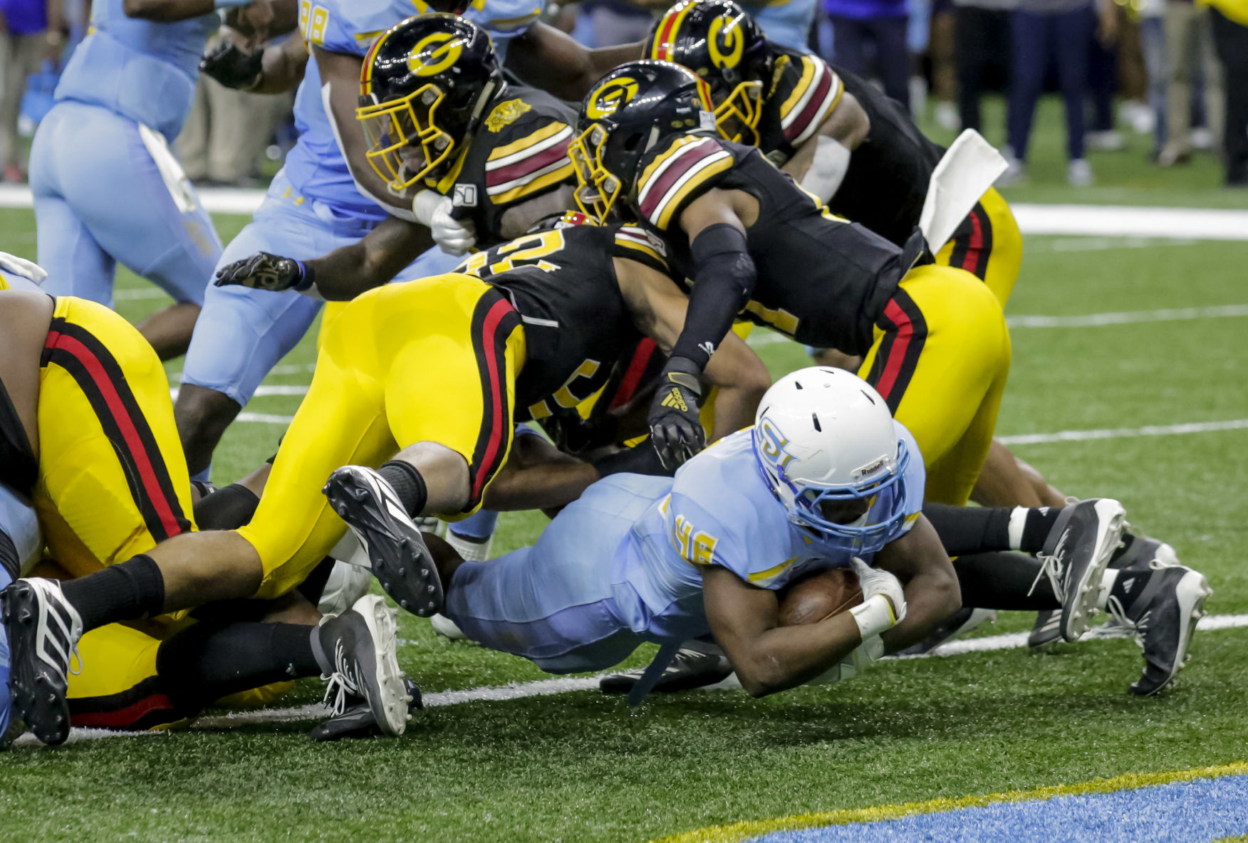 NO.bayouclassic.120119.1274.jpg